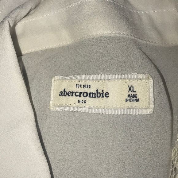 Abercrombie dress shirt. - Picture 5 of 6
